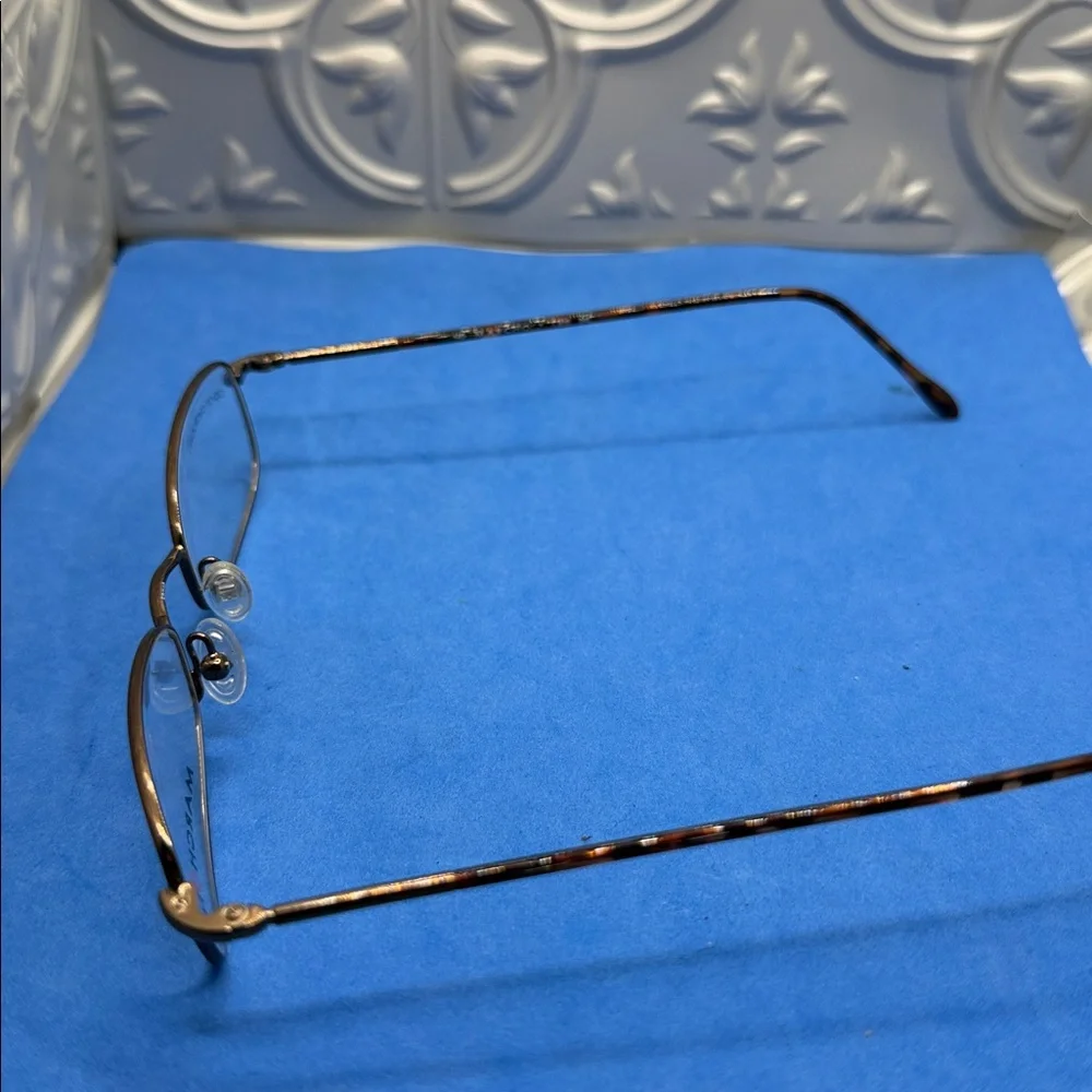 MarchOn Glasses 140‎ I 610 249 (glasses not sunglasses)